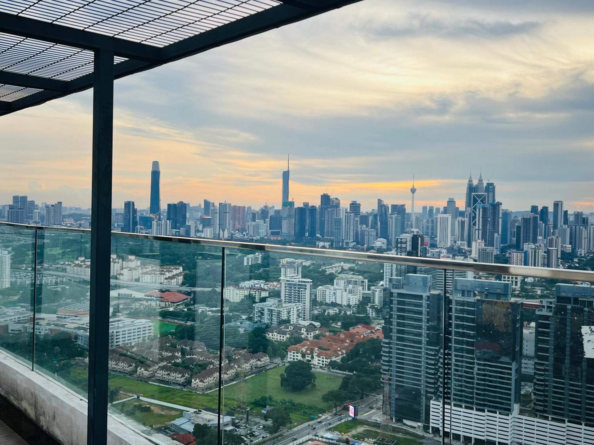 Reizz Residence By Elysium Kuala Lumpur Exterior foto